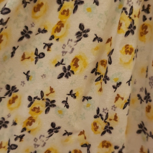 Yellow flower summer dress - Picture 4 of 4